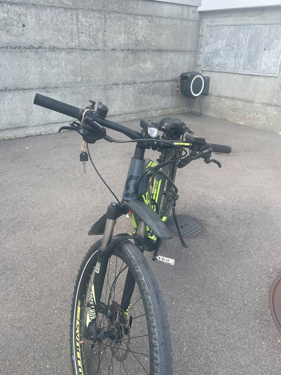 Scott Velos: Scott E-Bike Grösse M – Gebraucht aus Riffenmatt von PCW81 2