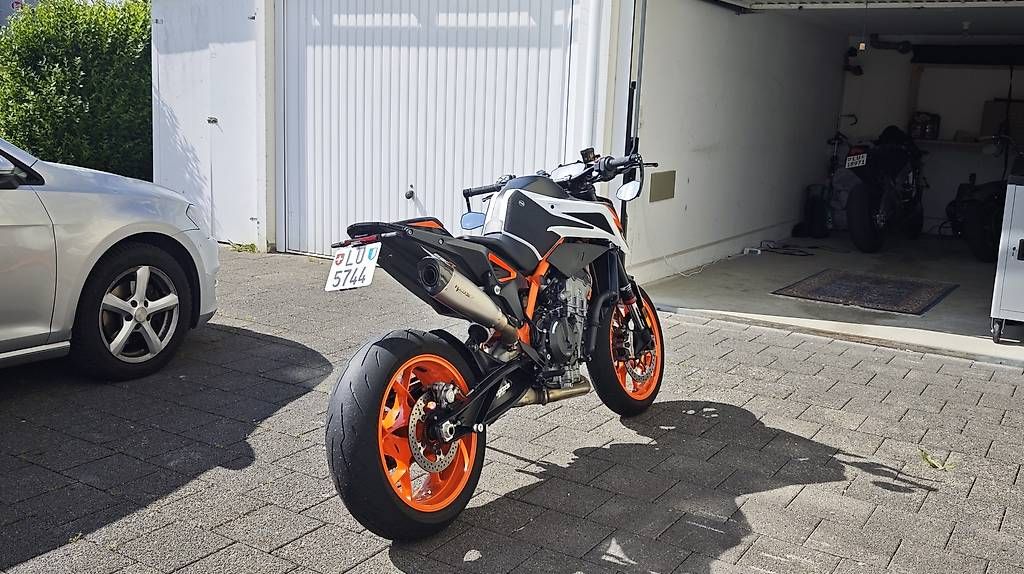 Strada: kKTM 890 Duke R – Usato da Zell LU venduto da Joelcs 2