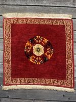 Handgeknüpfter Orientteppich – 63 × 60 cm 