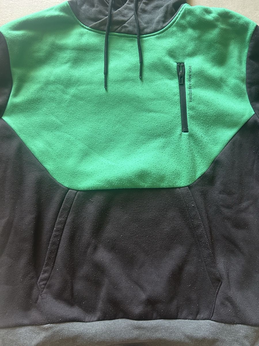 Pulls & Sweat-shirts: Pullover Schwarz- Grün – D'occasion à Maisprach par _aliciarebecca_ 2