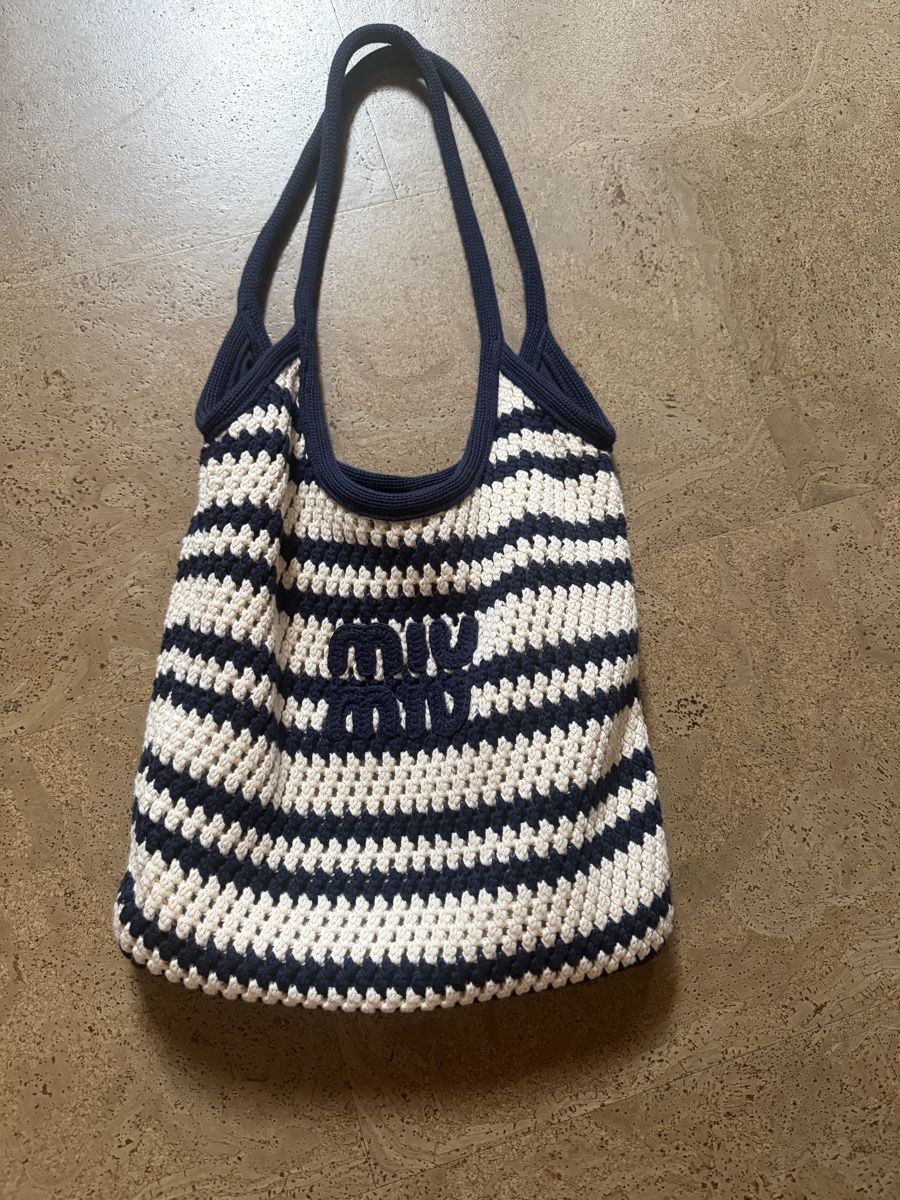 Miu Miu Borse da donna: Häkeltasche von Miu Miu – Usato da Buchs SG venduto da Gotschna66