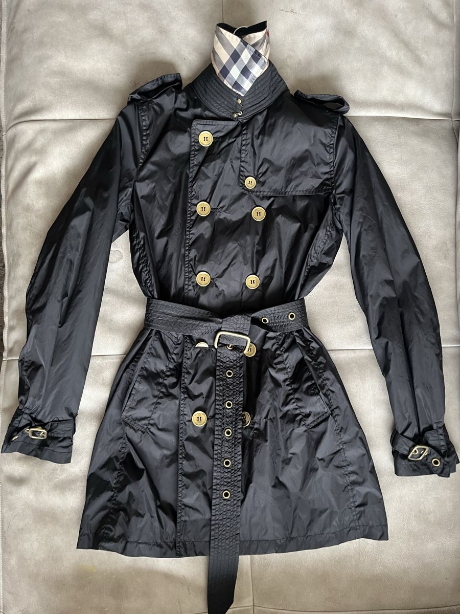 Burberry Cappotti: Burberry Trenchcoat  Gr. 38 – Usato da Oberengstringen venduto da Baby_Fashion