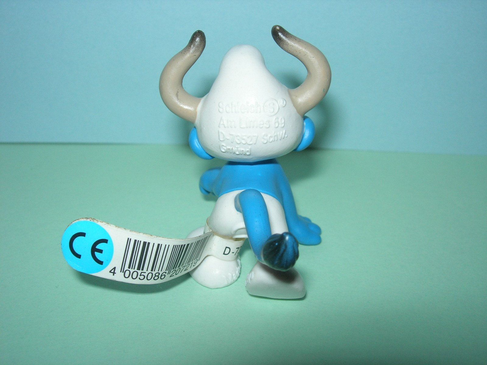 Schleich Figurines: Stier Schlumpf von Schleich – Neuf (Voir description) à Hornussen par Corvette- 2