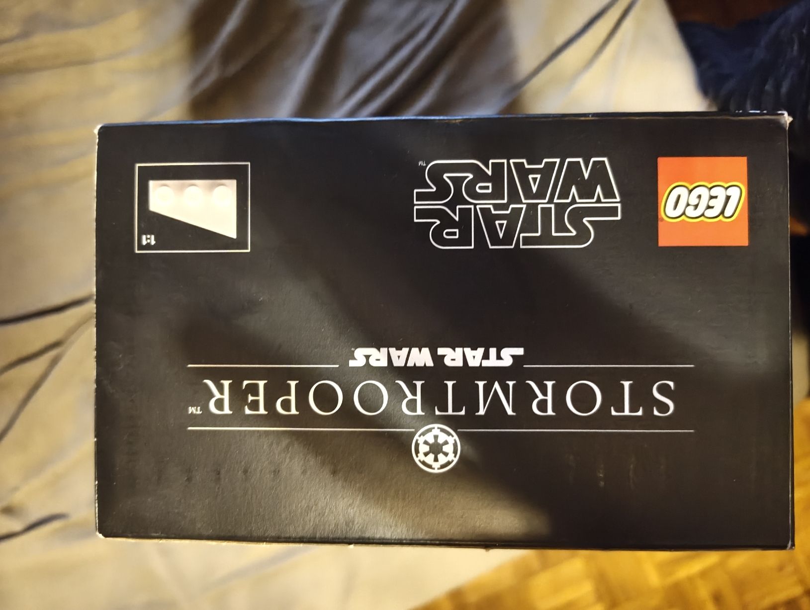 Lego Kit di costruzioni: Stormtrooper helmet Lego set – Nuovo e nell'imballaggio originale da Morges venduto da sch_7nhk 4