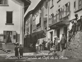 Jserables VS Maison Communale et Cafe de la Place 1954