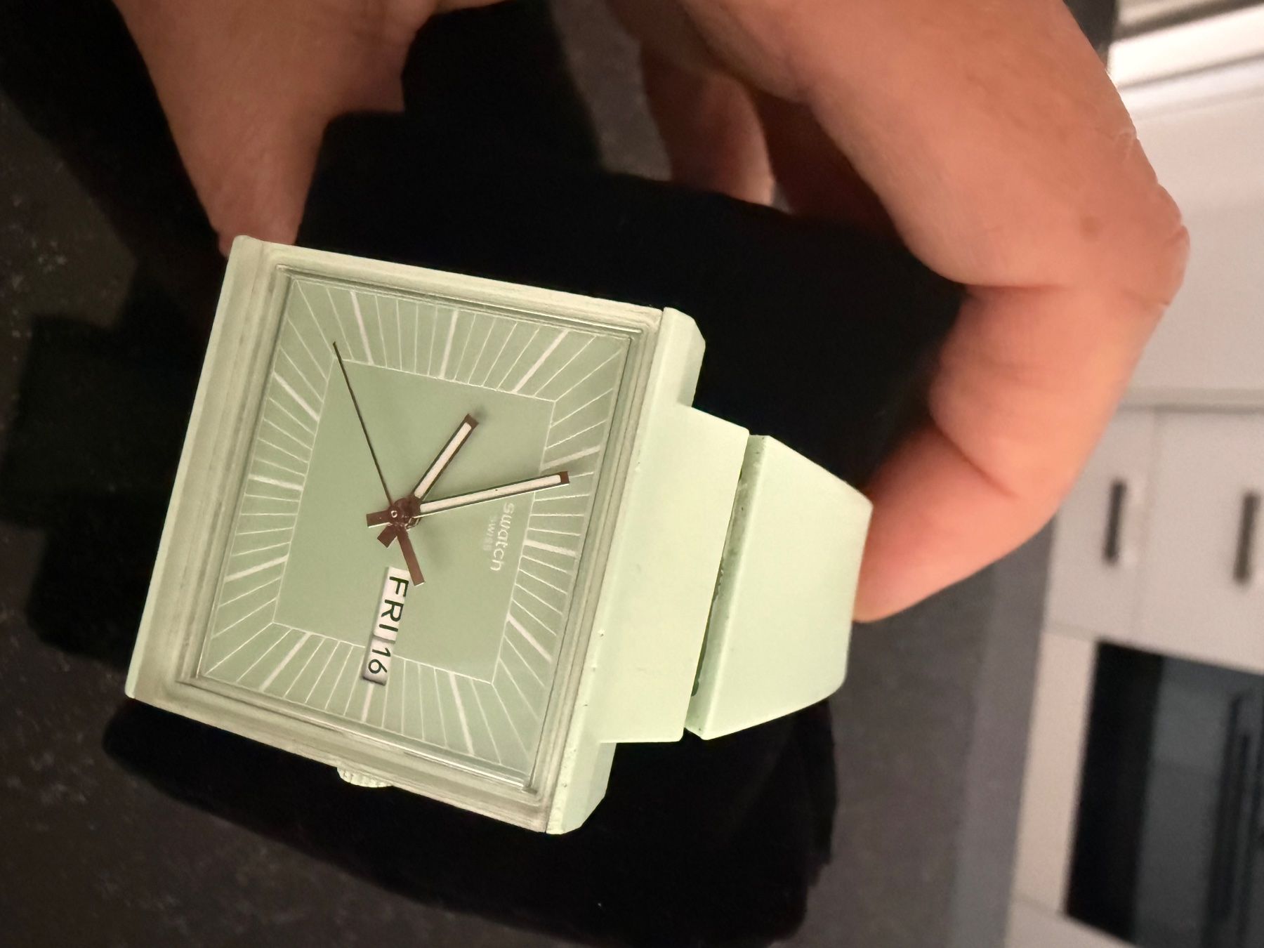 Swatch Montres: Swatch Uhr – D'occasion à Allschwil par Hiticello