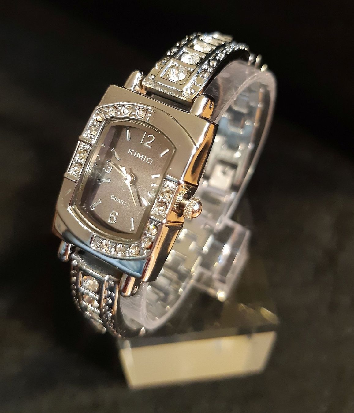 Bracciali & Braccialetti: Lady Armbanduhr sehr elegant glizernd – Nuovo e nell'imballaggio originale da St. Margarethen TG venduto da ursk10 2