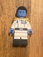 Lego Star Wars Thrawn mit extra Schulterklappen aus 2017