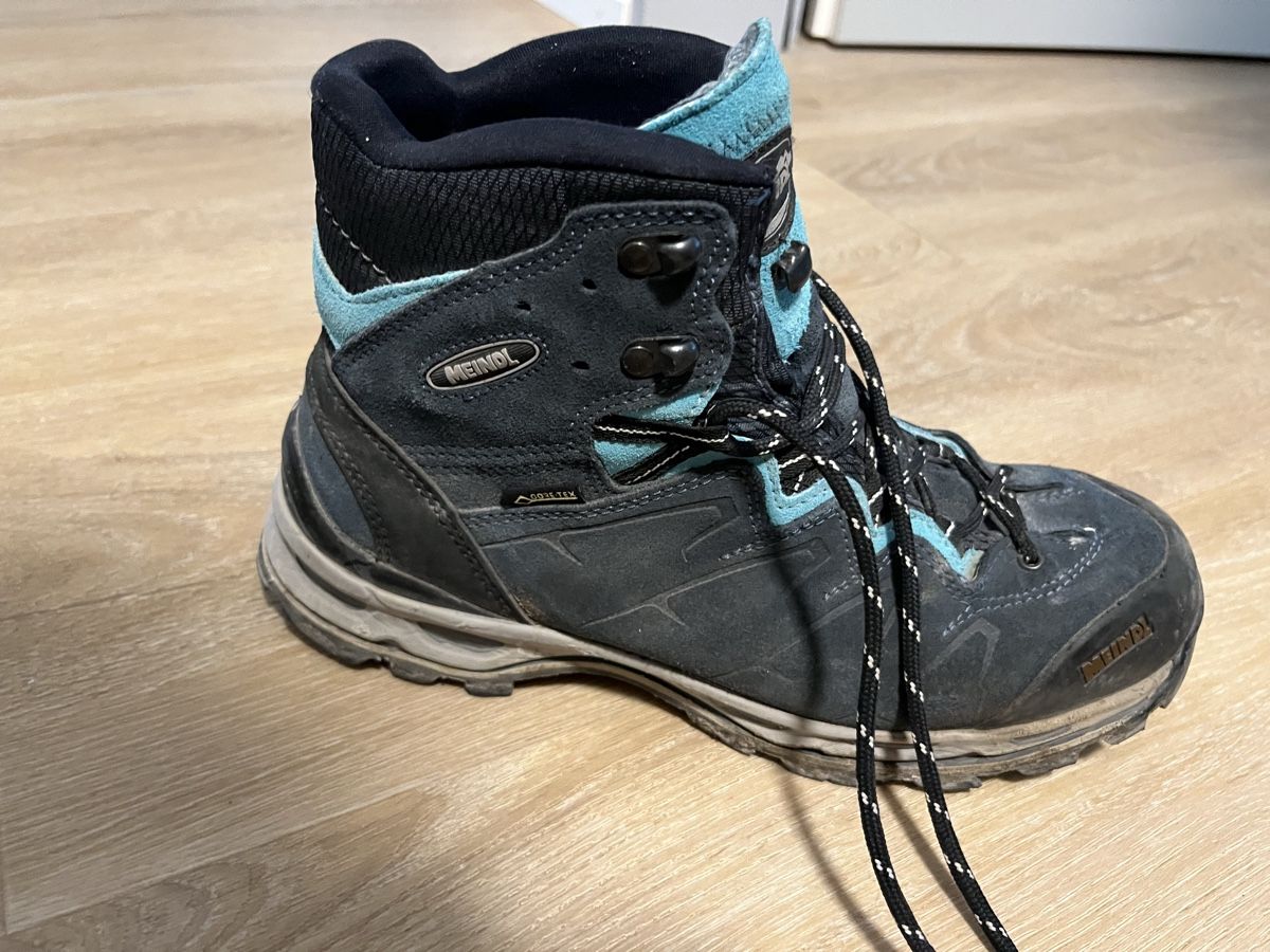 Meindl Chaussures femmes: Wanderschuh Meindl Grösse 40 gebraucht – D'occasion à Herisau par ali_hrd9