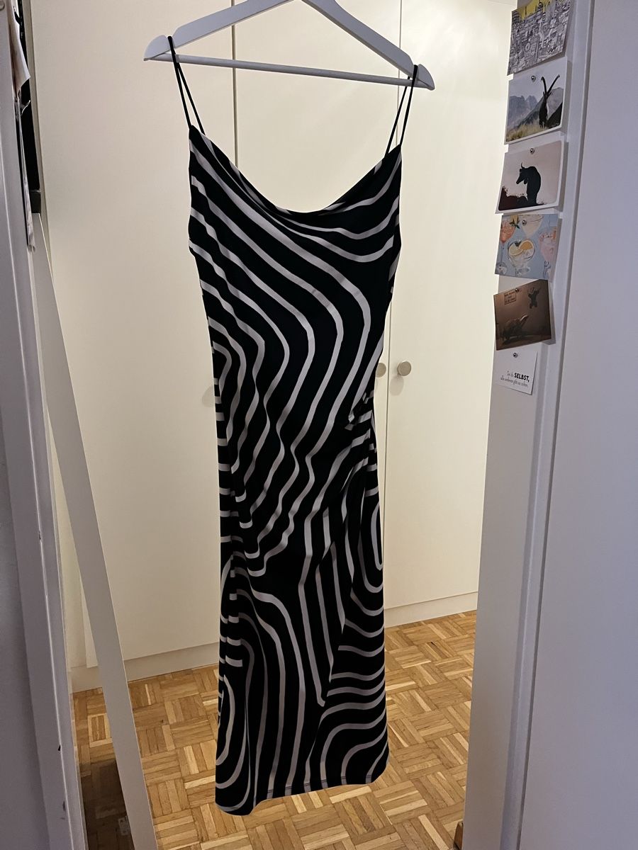 H&M Vestiti: H&M Kleid – Nuovo (secondo la descrizione) da Jona venduto da car_6sp9