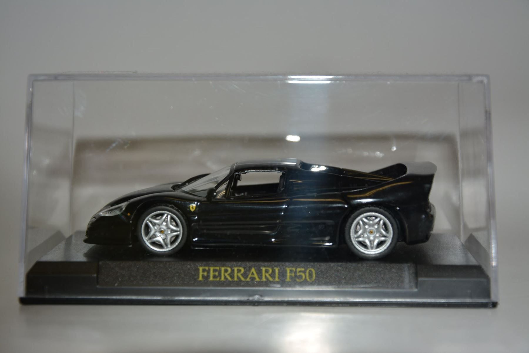Ferrari Modellini d'auto: Ferrari F50 , schwarz , 1:43 – Nuovo (secondo la descrizione) da Goldach venduto da Feivel9