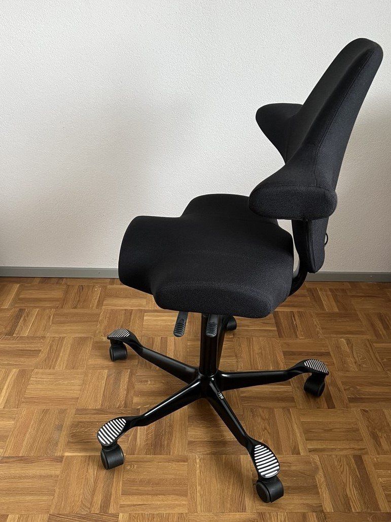 Håg Stühle: HAG Capisco 8106 XTREME schwarz – Gebraucht aus Zürich von JBounceF 4