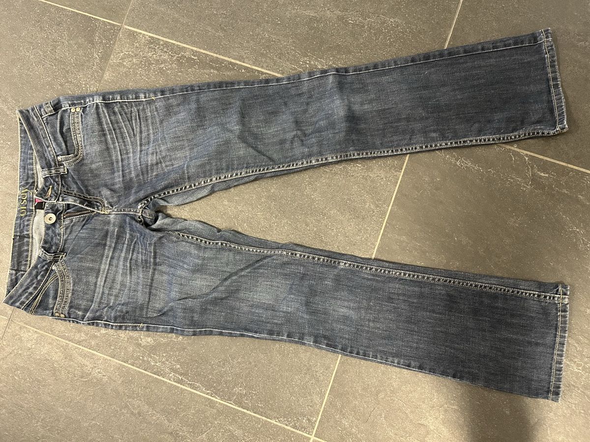 H&M Jeans: Jean slim denim, taille W29 L32. – Gebraucht aus Bôle von sev_n85b