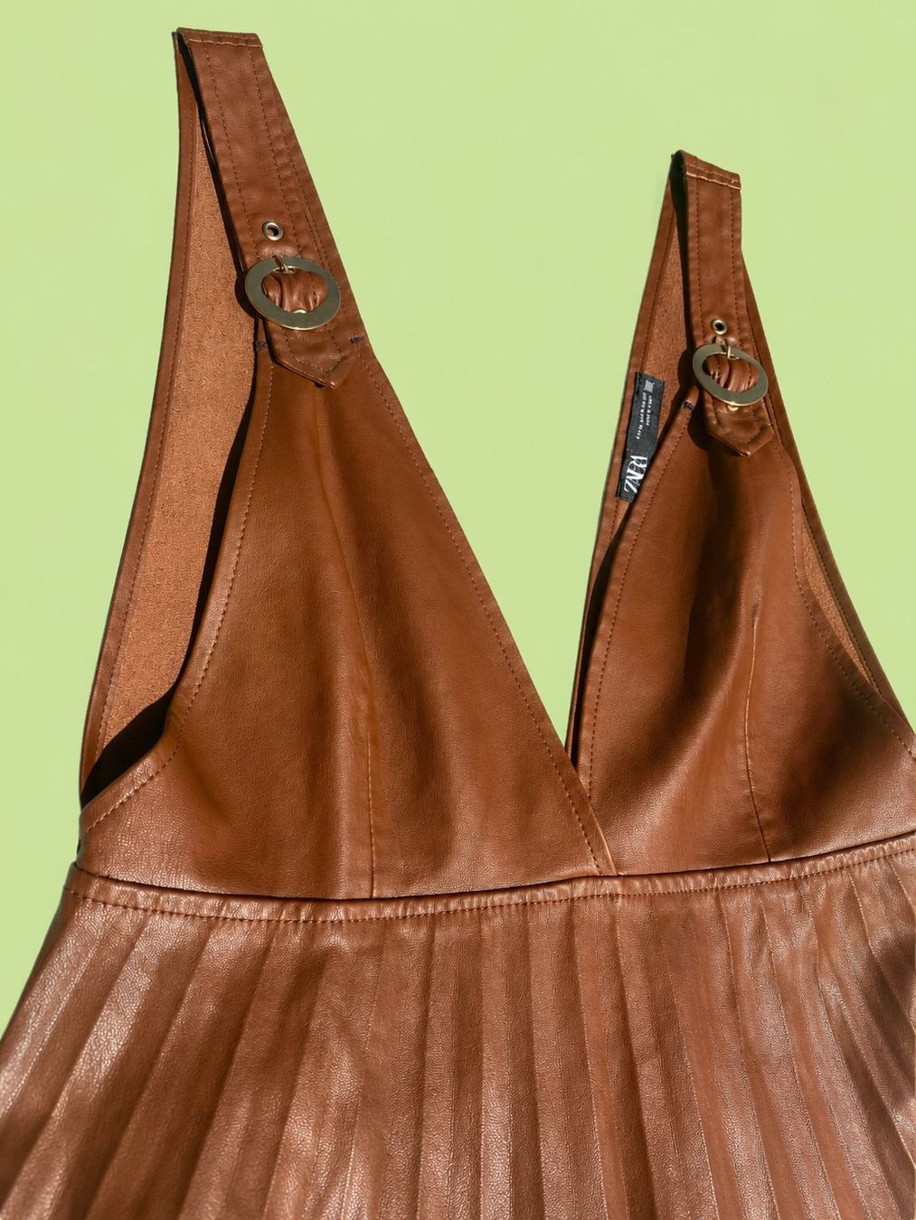 Zara Kleider: Brown Faux Leather - ZARA – Gebraucht aus Lugano von selling_nice_stuff 2