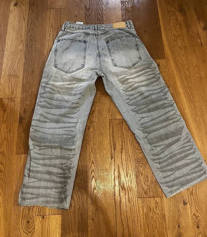 Jeans: Baggy Jeans – Usato da Rheinau venduto da Orcas 1