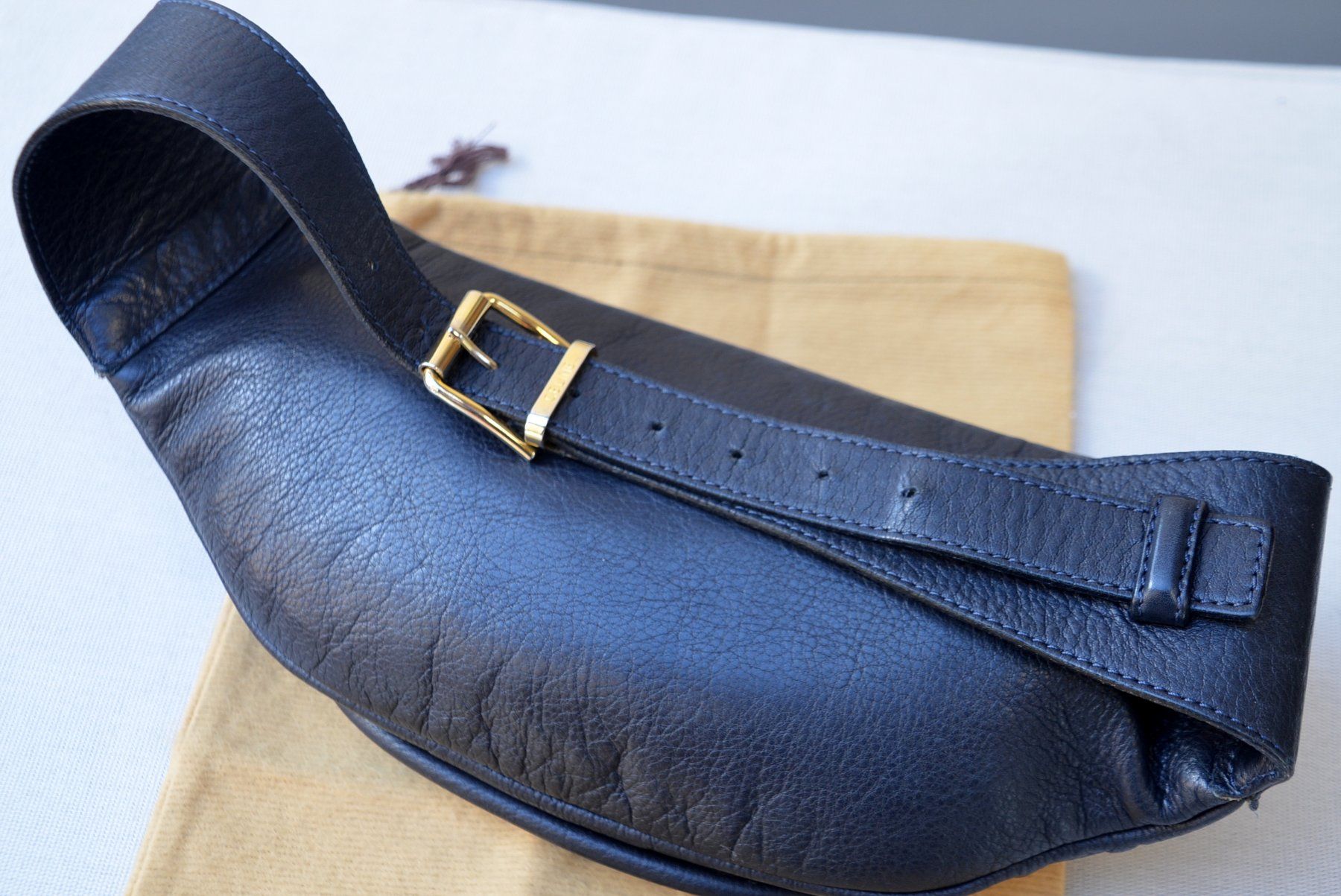 Celine Borse da donna: Tasche Céline Sac Banane – Usato da Collonges venduto da Auganien 5