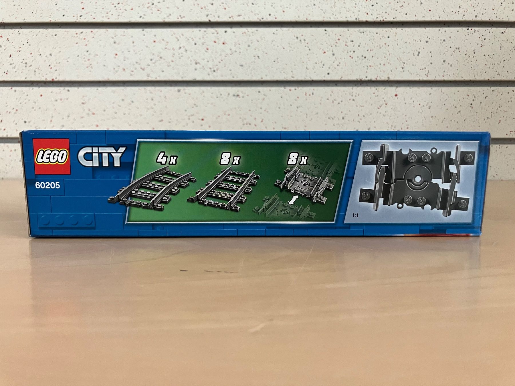 Lego Baukästen: LEGO 60205  City Schienen – Neu und originalverpackt aus Oberuzwil von  2
