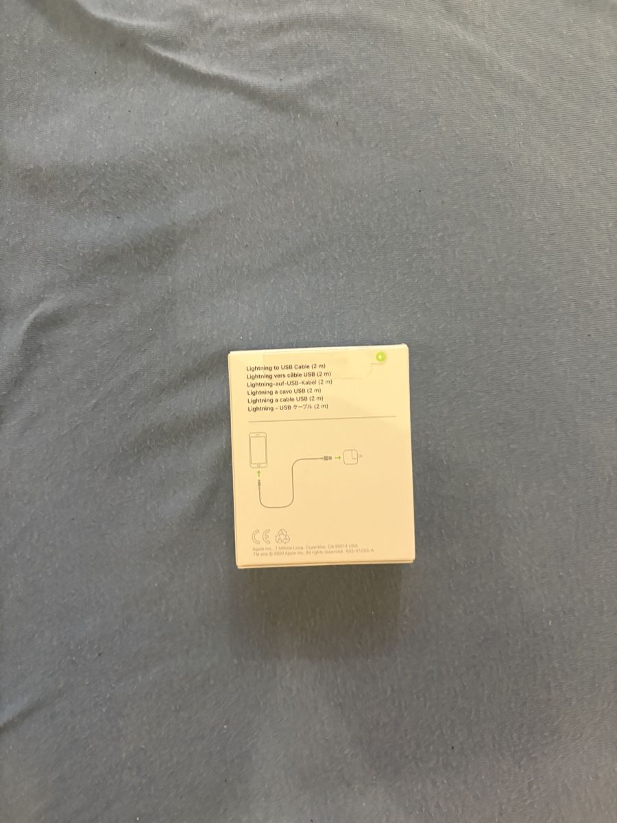 Apple Kabel: Ab 1. CHF!! Apple Lightning zu USB Kabel 2m neu – Neu und originalverpackt aus Baden von jok_mt7x 1