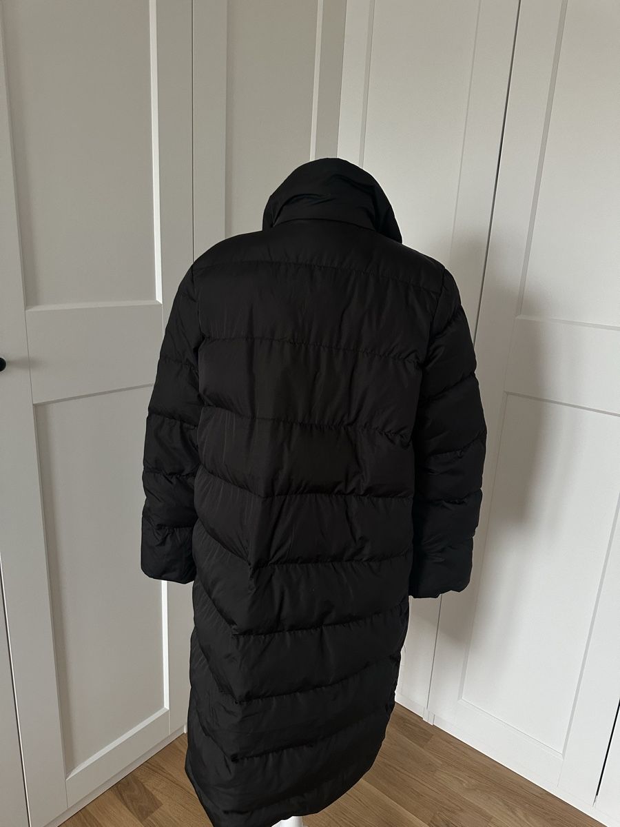 Giacche: Schwarze Winterjacke - Top Zustand wie von Zara oder Mango – Usato da Zürich venduto da Mimitu 1