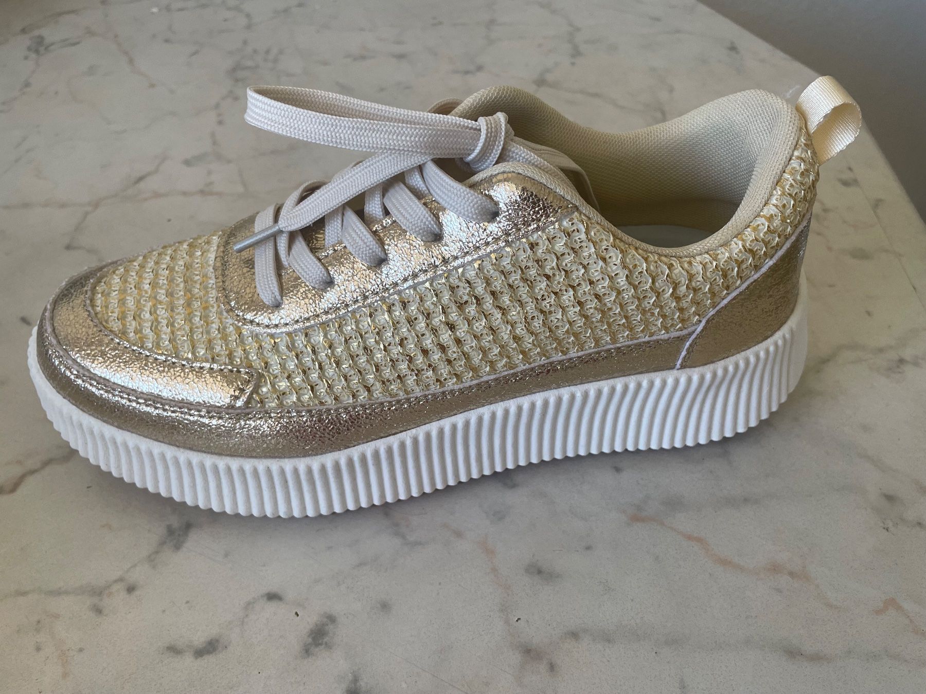 Damenschuhe: Sneaker – Neu (gemäss Beschreibung) aus Remigen von Mamo59 1