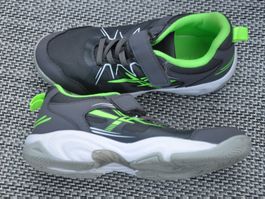 Baskets - Sportschuhe : pointure 32 - Grösse 32