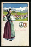 Appenzell, Appenzellerin in Tracht vor d
