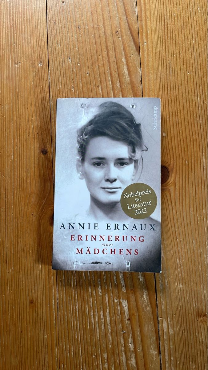 Libri: Annie Ernaux - Erinnerung eines Mädchens – Usato da Kriens venduto da Brunneti
