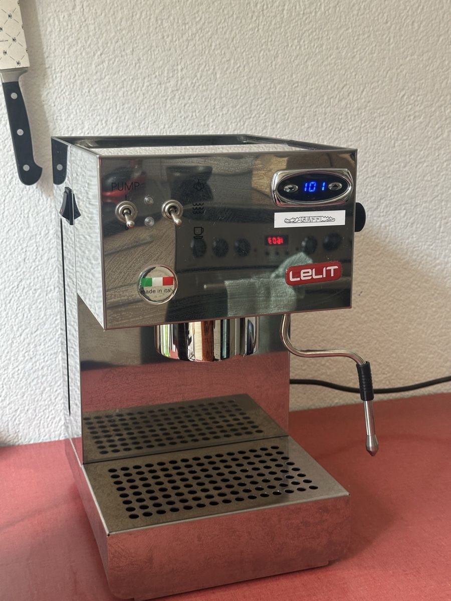 Lelit Kaffeemaschinen & Espressomaschinen: Lelit Glenda pl41plust – Gebraucht aus Bern von Hoechstbietende