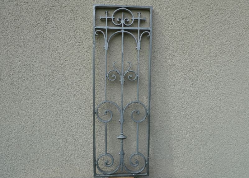 Grilles & Grillages: Fenstergitter Gusseisen – D'occasion à Magden par Renner22