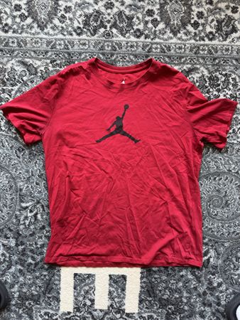 T-shirt Jordan rouge Dri-FIT taille L