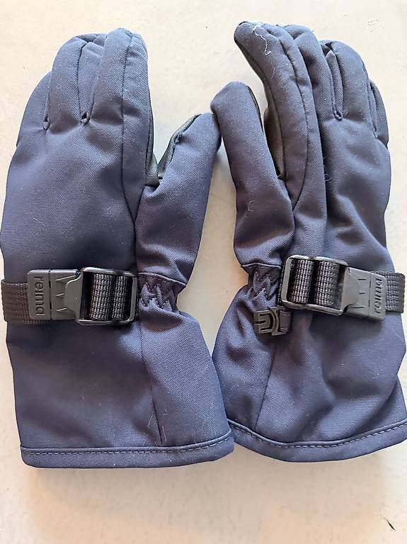 Guanti: Skihandschuhe Reima Gr 4 – Usato da Ebikon venduto da immo-th 1