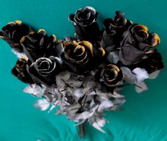 Künstliche Rosen schwarz Gold/Silber Deko 15 Stück