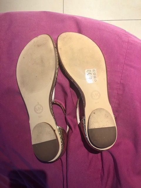 Michael Kors Scarpe da donna: Infradito Michael Kors Mis.9.5 – Usato da Davesco-Soragno venduto da dvf_7h6d 4