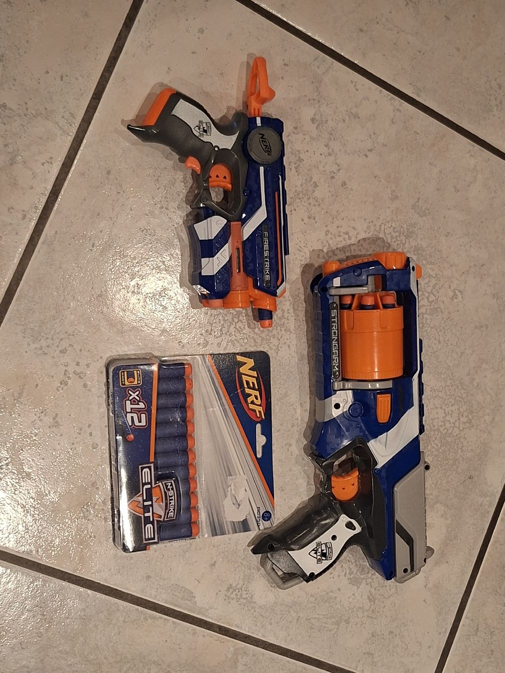 Nerf Jouets: NERF – D'occasion à Kerns par WagFab