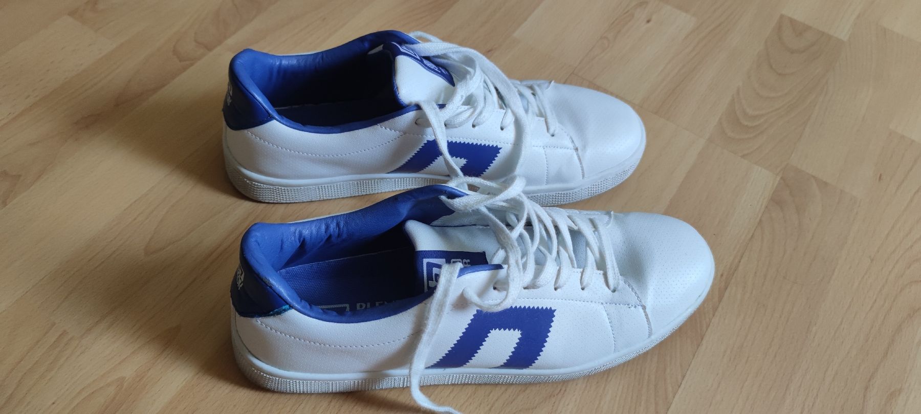 Herrenschuhe: 46 Größe  – Gebraucht aus Meggen von Malecifent