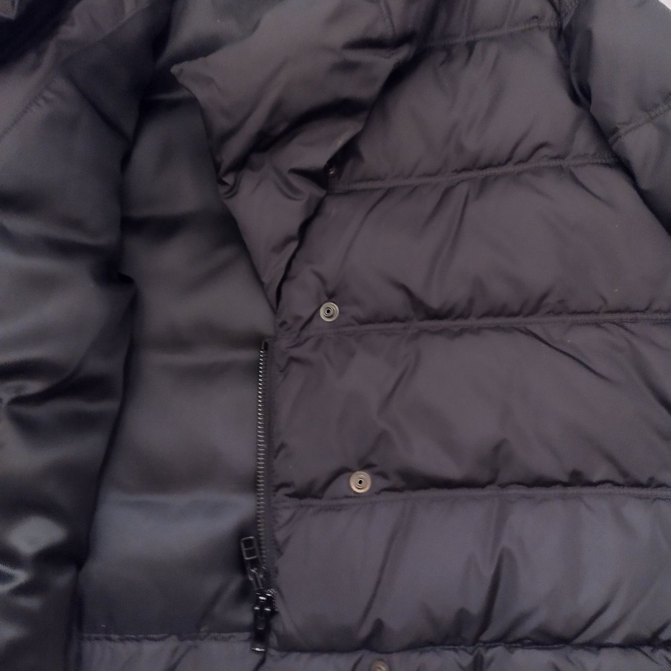 Givenchy Giacche: GIVENCHY Daunen Jacke gr 42 fr. – Nuovo (secondo la descrizione) da Basel venduto da pro_79rs 4