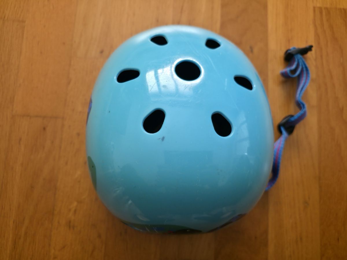 Micro Casques: Micro Kinderhelm / Velohelm – D'occasion à Zürich par jabo22 2