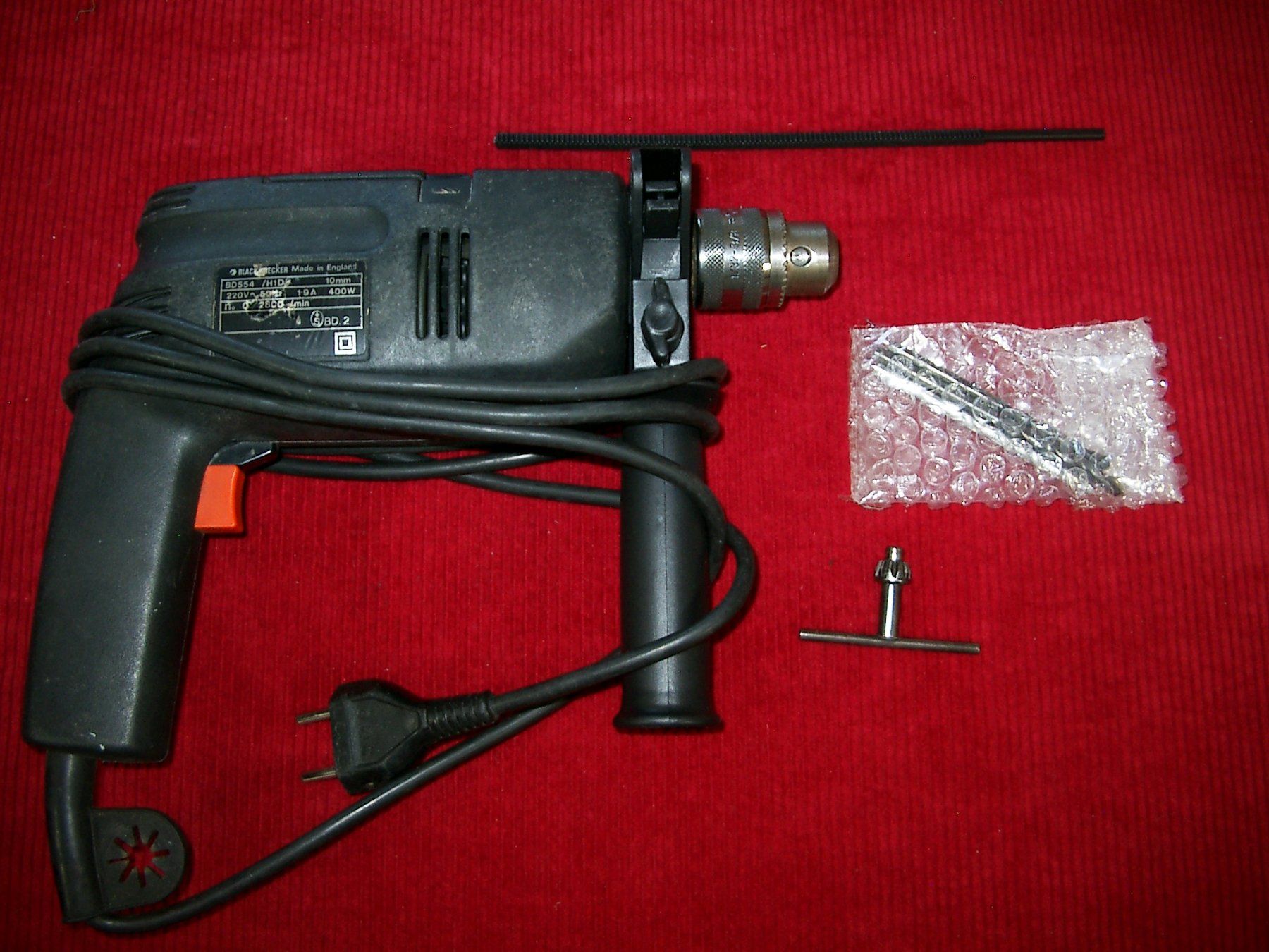 Trapani: Schlagbohrmaschine Black & Decker BD 554 – Usato da Laupen ZH venduto da tonisculati 1
