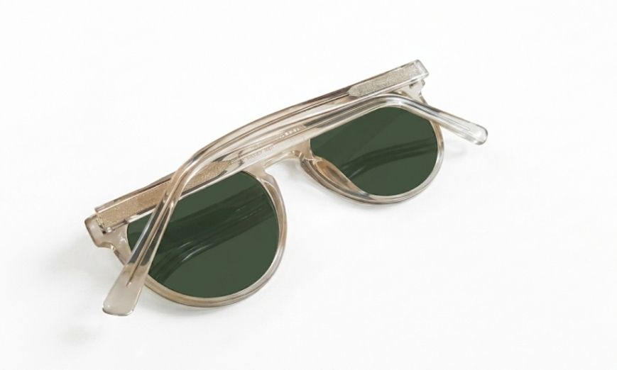 H&M Brillen & Gläser: Schlichte klassische Sonnenbrille H&M – Gebraucht aus Menznau von Valinor 2