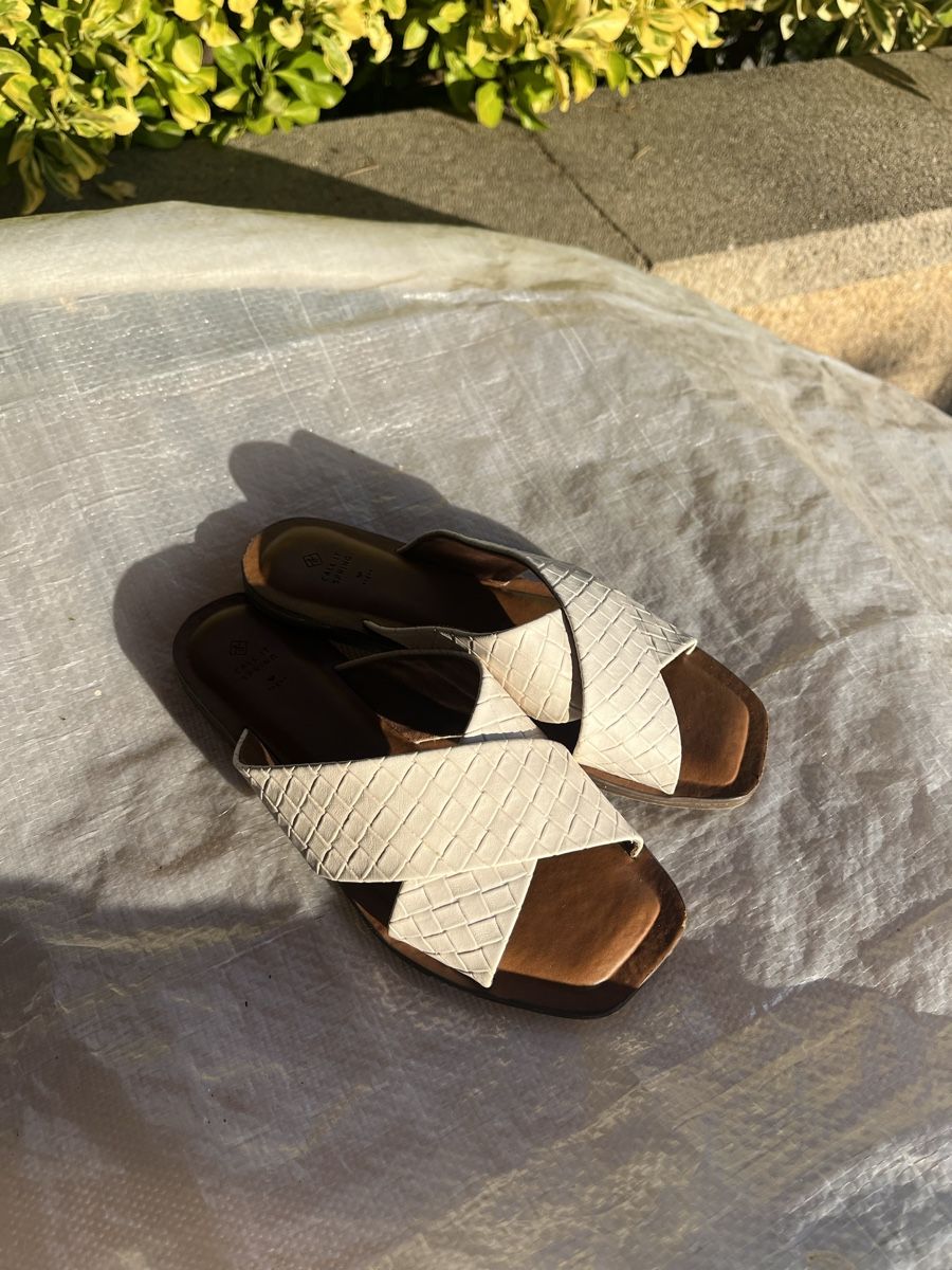 Scarpe per ragazze: Kids sandals – Usato da Pully venduto da ari_78pk 3