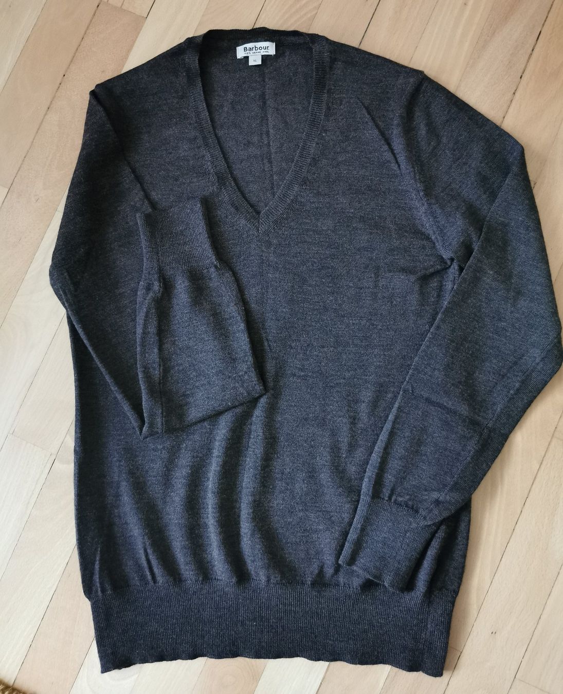 Barbour Maglioni & Felpe: Dunkelbrauner Wollpullover von Barbour mit V-Ausschnitt – Nuovo (secondo la descrizione) da Birsfelden venduto da dsc_f8gx 1