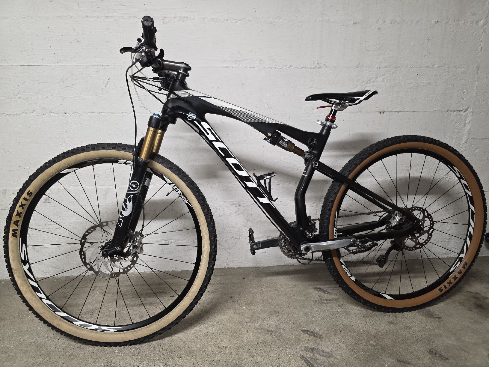 Scott Biciclette: 2 Carbon Mountainbikes Scott Lieferung ab 100.- – Usato da Zürich venduto da Toetsch 5