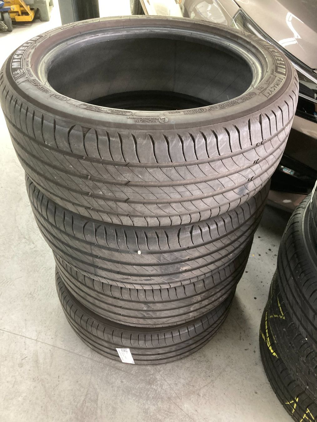 Michelin Pneus & Kompletträder: 225/45R17 Sommerpneu Michelin – Gebraucht aus Cham von WB2223