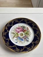 Teller mit Blumenmotiv und Goldrand O. Stauss 1948(I24)