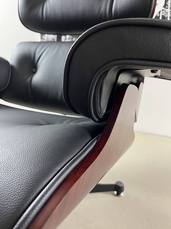 Sessel: Designer Lounge Sessel und Ottoman, Echtes Leder – Neu und originalverpackt aus Münchenstein von AndreHaus 3