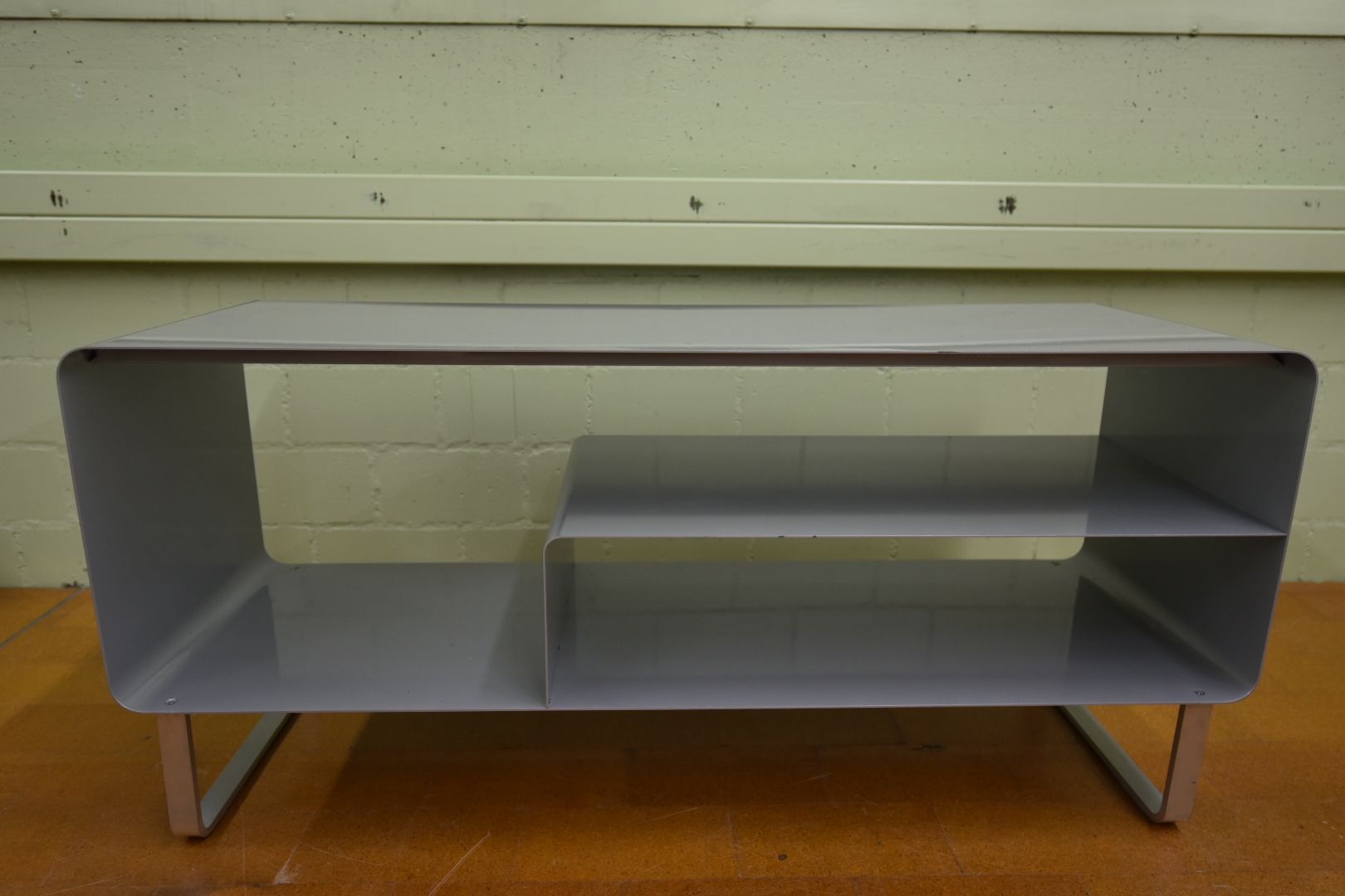 Müller Mobili TV: Designer Sideboard R111 Müller Möbelfabrikation TV-Möbel – Usato da Lichtensteig venduto da Polsterwerk 6