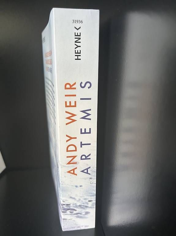 Livres: Andy Weir Artemis – D'occasion à Arbon par Bobbyx777 2
