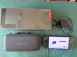 Console de jeu Lenovo Legion Go occasion avec étui