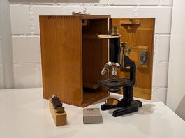 Kosmos Mikroskop - R. Winkel Göttingen - um 1920