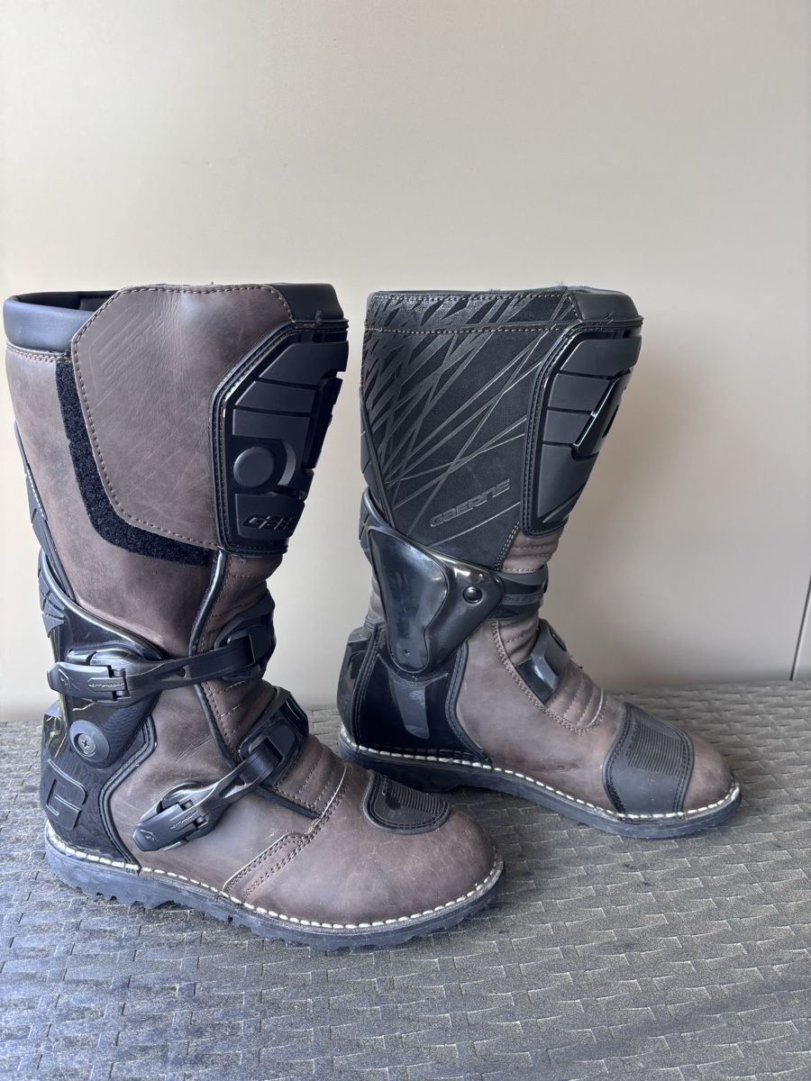 Gaerne Scarpe da uomo: Gaerne Dakar Aquatech Gr. 43 – Usato da Baar venduto da LeoBLY